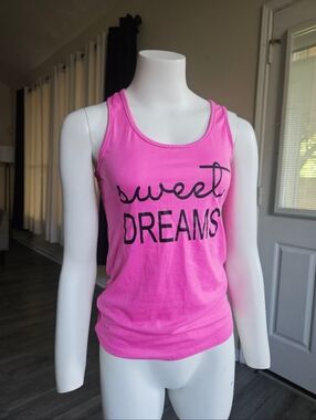 3/$6  Emme Jordan Racerback Tank "SWEET DREAMS" - pink, Size M